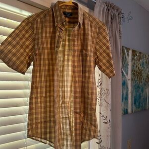 Men’s short sleeve button down shirt